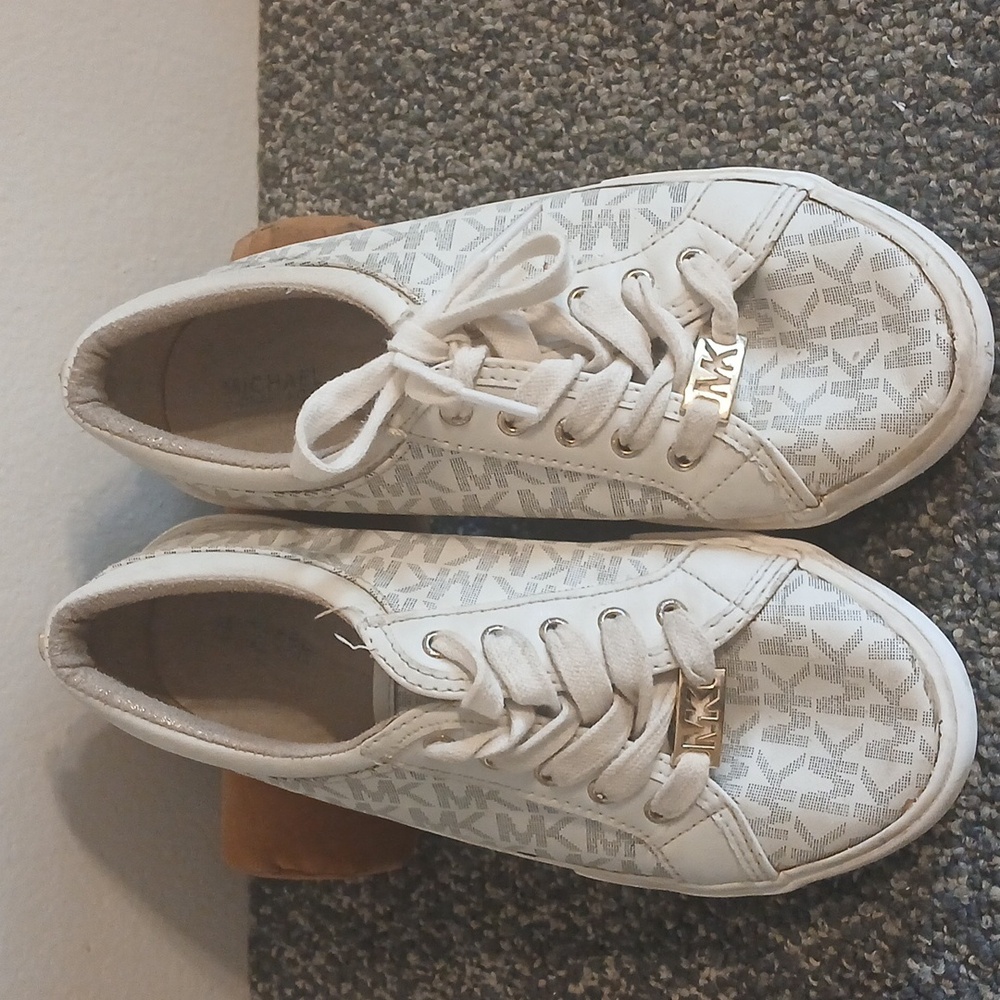 Michael Kors white little girls sneakers size 3